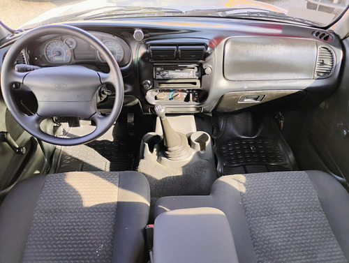 Ford Ranger 2.3 Xl Cabina Doble Ac Mt