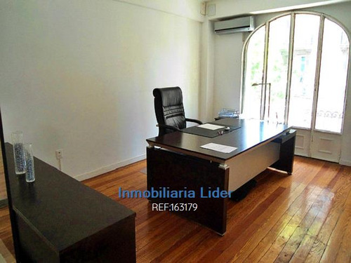 Edificio Oficinas Estudio Corporativo