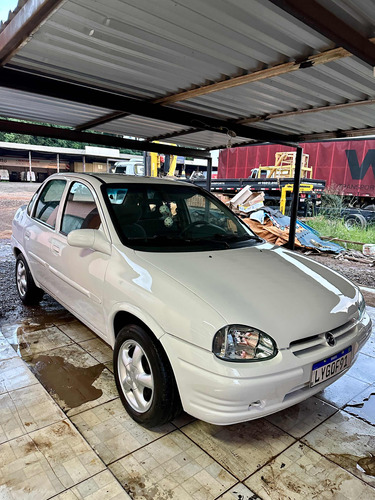 Chevrolet Corsa 1.6 Gl 5p