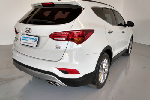 Santa Fe 3.3l V6 7l 4wd
