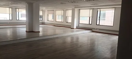 Oficina En Arriendo En Chico Norte. Cod A1105066