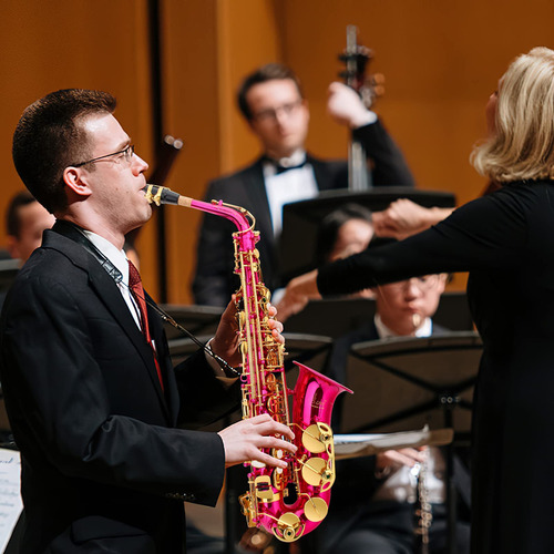 Saxofón Alto En Mi Bemol Meperg Curvado Rosa