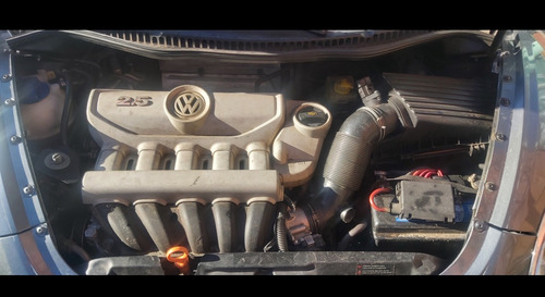 Volkswagen New Beetle 2.5 Sport