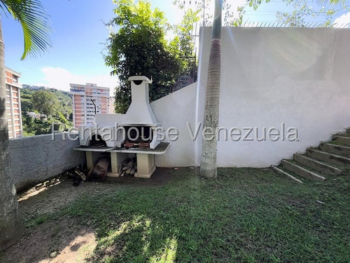 Espectacular Casa, Amplia Y Con Premio De Arquitectura En Santa Paula #25-10888 Ricardo Romero