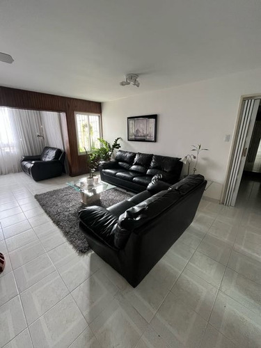 Imagen 4 de 15 de Se Vende Apto 110 M2 3h/3b/1p La Urbina 6664
