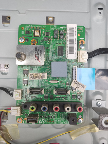 Pantalla Samsung Un32eh4003fxzx Para Checar Display Parece R (Usado)