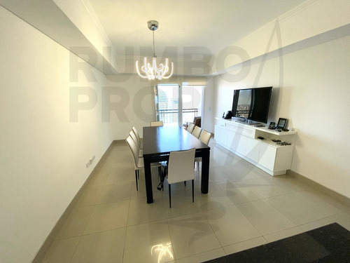 Departamento Con 4 Dormitorios Dependencia Y 2 Cocheras A La Venta En Chateau Puerto Madero