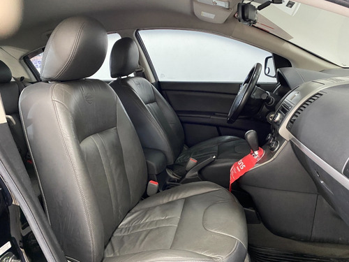 Imagem 15 de 19 de Nissan Sentra