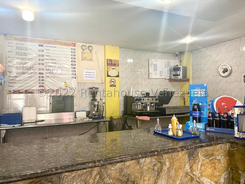 Edificio En Venta 24-4711 En Chacao