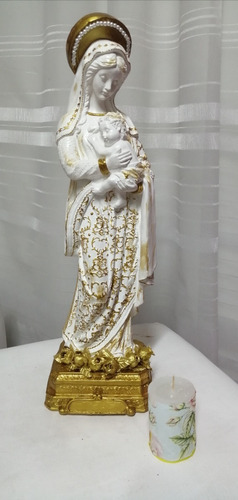 Virgen De La Salud