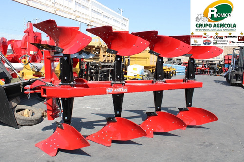 Arado Hidraulico Agricola 4 Rejas Marca Famaq P Tractor