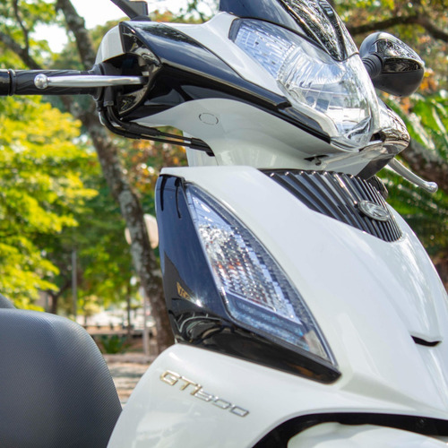 Imagem 2 de 10 de Moto Kymco People Gti 300 2021