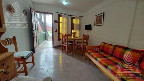 Dúplex En Venta De 2 Dormitorios C/ Cochera En Costa Azul.