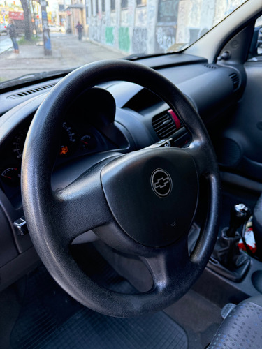 Chevrolet Corsa 1.8 Gl Aa Dh 4P
