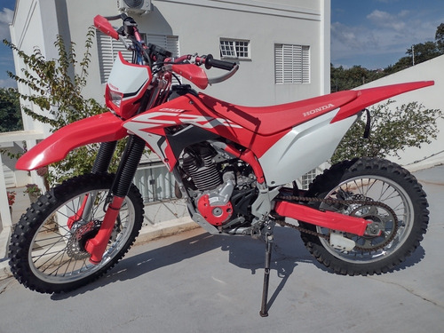 Imagem 1 de 8 de Honda Crf 250 F
