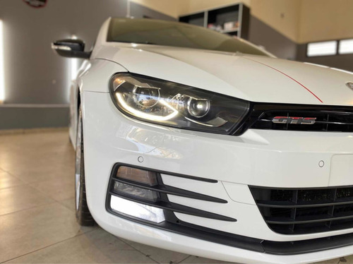 Imagen 4 de 7 de Volkswagen Scirocco Gts