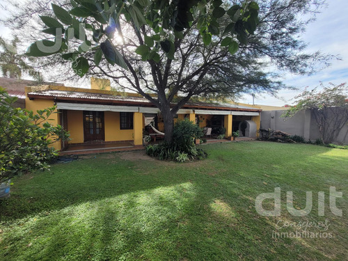 Casa En Venta - B° Marques De Sobremonte