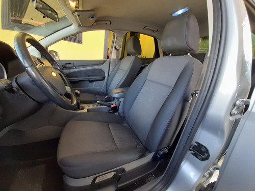 Imagem 7 de 9 de Ford Focus Hatch Focus 1.6 S/se/se Plus Flex 8v/16v 5p Flex