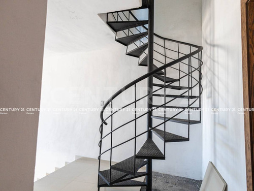 Casa En Venta En Fraccionamiento Condesa Rejón, Chihuahua Chih.
