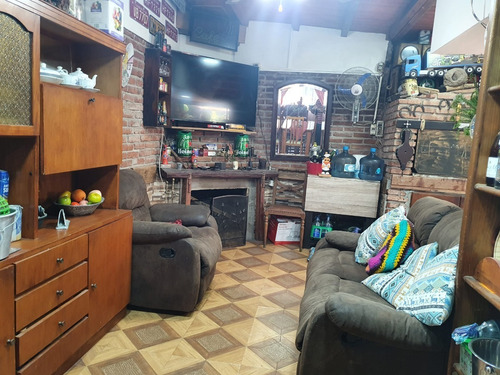 Imagen 4 de 13 de Inmobiliaria Rias Altas Vende Hermoso Dúplex De 3 Dormitorios Con 2 Cocheras