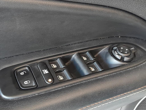 Jeep Compass 2.0 16V FLEX LONGITUDE AUTOMÁTICO