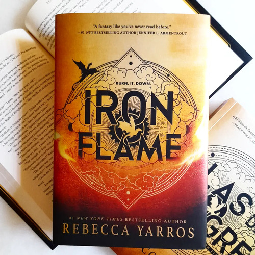 Iron Flame (rebecca Yarros) 