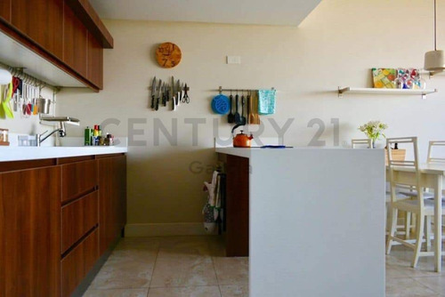 Venta De Departamento 2 Ambientes Con Vista Al Rio En Vicente López