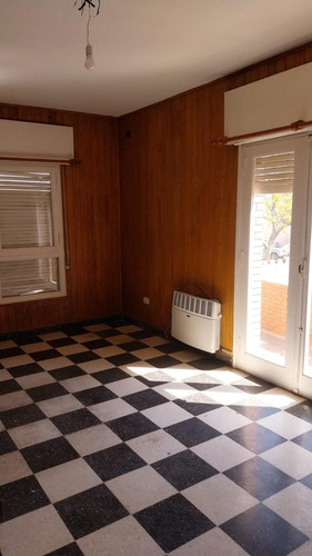 Excelente Casa En Venta, Pleno Centro Alta Gracia