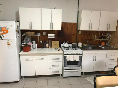 Imagen 5 de 11 de Casa Ideal Para Dos Familias