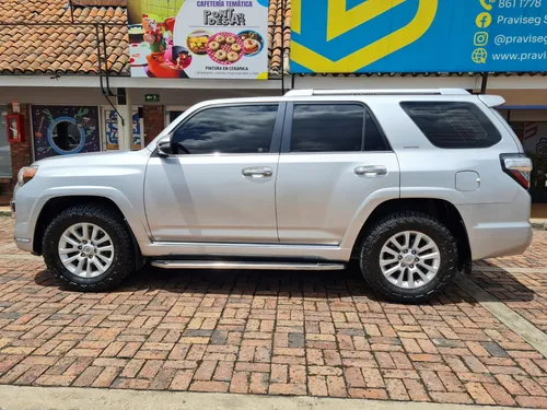 Toyota 4Runner Limited 4.0cc AT AA 4X4
