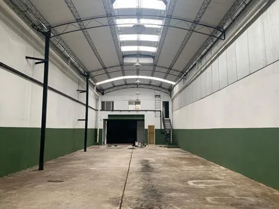 Depósito y galpón en alquiler