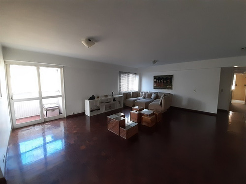Imagen 2 de 11 de Amplio Apartamento En Parque Humboldt Para La Venta / 0414-3907836