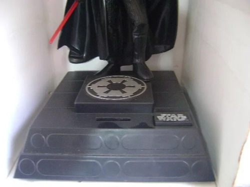 Imagen 10 de 10 de Nico Dar Vader 12 Pulgadas Alcancia Star Wars (swc 15)