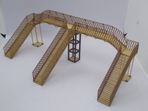Imagen 1 de 10 de Nico Puente Peatonal 3 Escaleras Kit Fibrofacil H0(mnt 120)