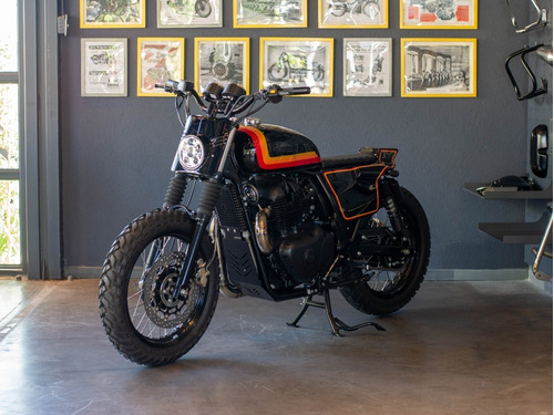 Imagen 4 de 25 de Royal Enfield Interceptor Flat Track Customizada