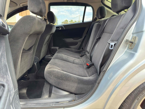 Chevrolet Astra 2.0 MPFI ADVANTAGE 8V FLEX 4P MANUAL