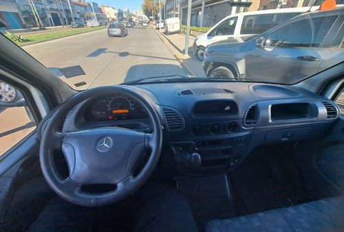 Mercedes-Benz Sprinter 2.5 413 Chasis 4025