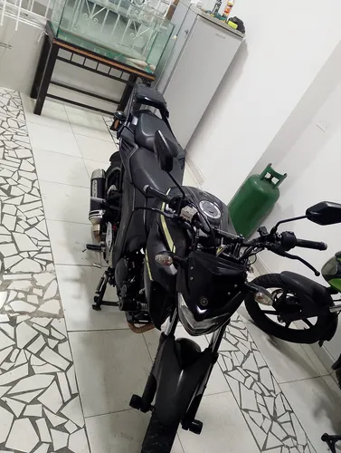 Fz 25