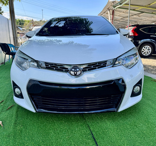 2014 Toyota Corolla $765,000