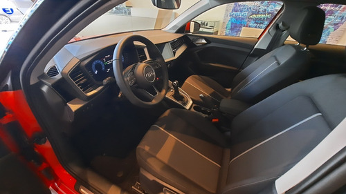 Imagen 8 de 25 de Audi A1 Sportback 2022 30 Tfsi 1.0 Audibsas Automatico 2021
