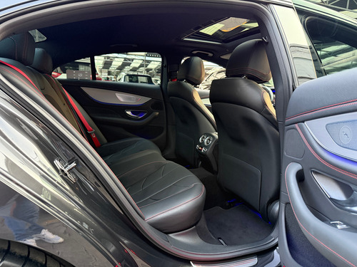 Mercedes-Benz Clase CLS 5.5l 63 S Amg 4mic Biturbo At