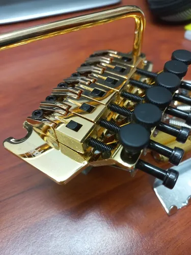 Puente Dorado Floyd Rose Wilkinson Original Tremolo Gold