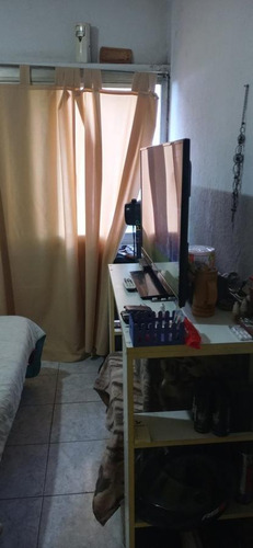 Departamento En Venta - 3 Dormitorios 1 Baño - 66mts2 - Villa Lugano