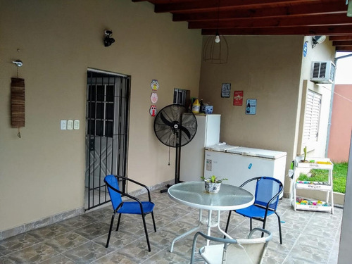 Imagen 12 de 14 de Casa 4 Ambientes En Castelar Norte En Venta