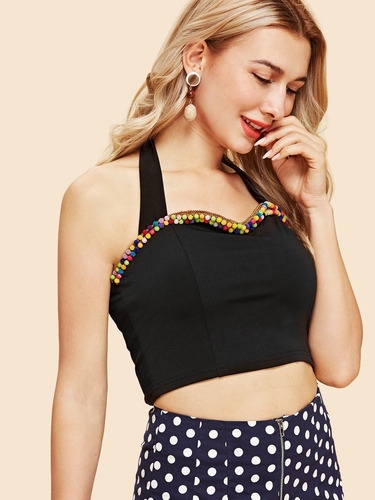 Croptop Negro Escote Corazón Con Pompones De Colores Shein