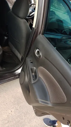 Nissan Versa 1.6 Sense At