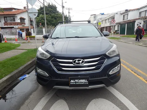 Hyundai Santa Fe 2.4 MT 4X2