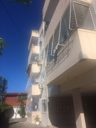 Imagem 16 de 20 de Melhor 03 Quartos+dce, 02 Vagas, 1ºandar, Não Tem Elevador, Av Dr. Cláudio Gueiros, Janga - Ap00068 - 68202474