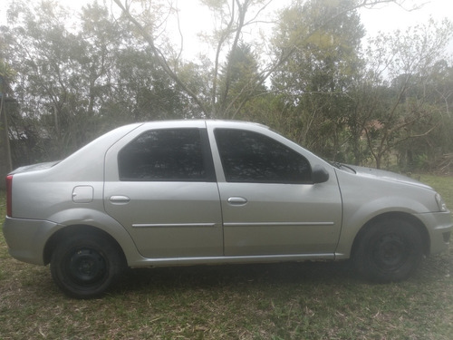 Renault Logan 2012 1.0 16v Expression Hi-flex 4p