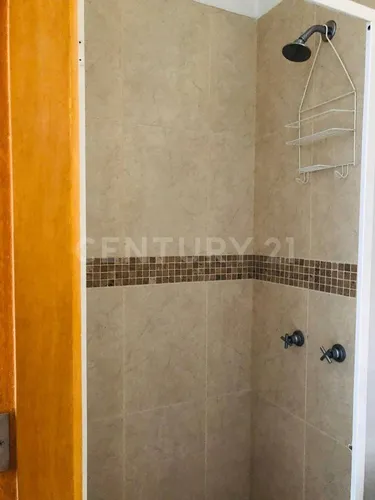 Casa En Venta, En El Palomar, Tlajomulco De Zuñiga, Jalisco.